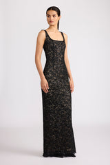 FITTED LACE GOWN