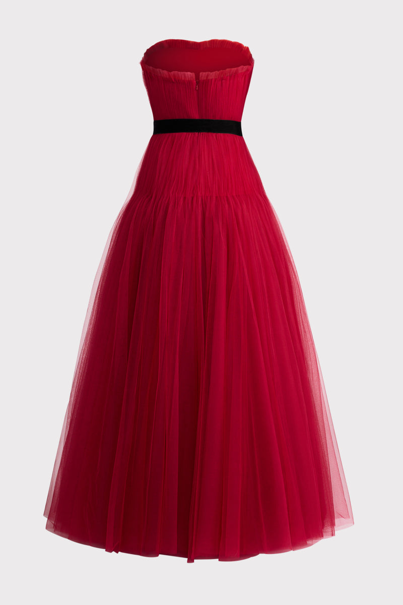 CLASSIC TULLE BALL GOWN